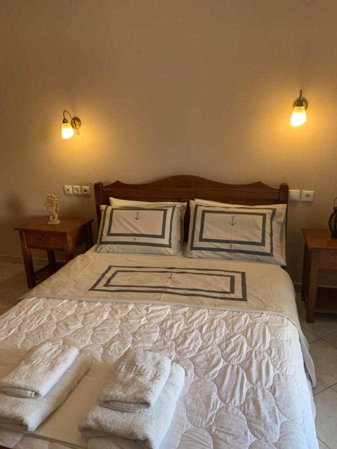 Naiada Apartments Milína Buitenkant foto